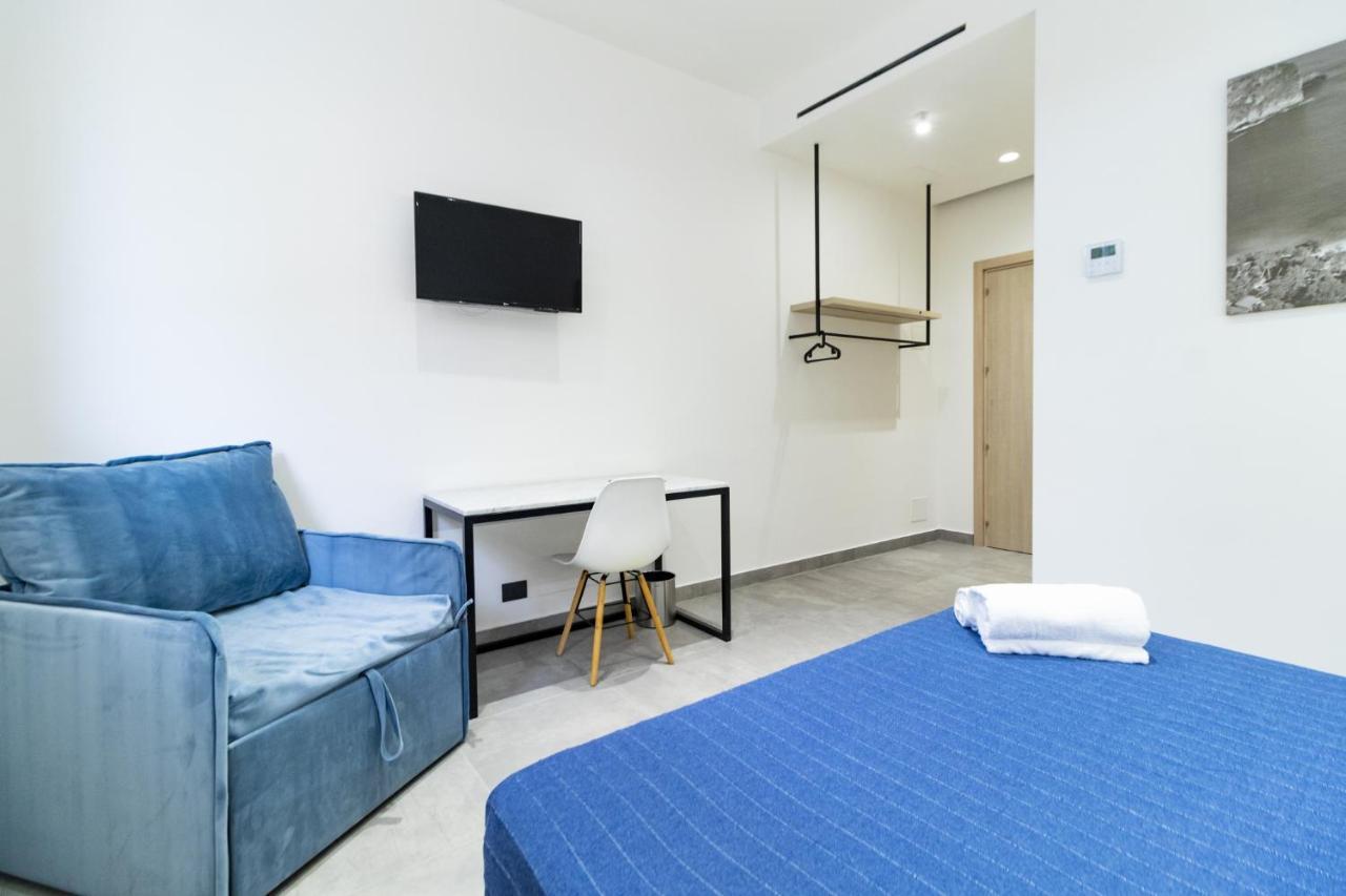 Hotel Portum Джардини Наксос Екстериор снимка