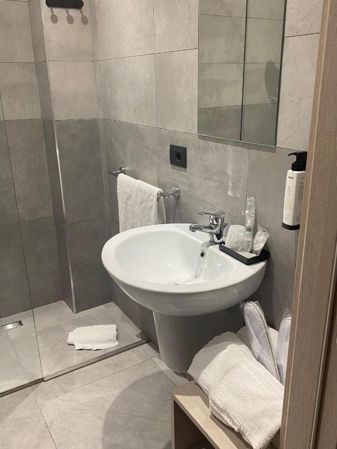 Hotel Portum Джардини Наксос Екстериор снимка