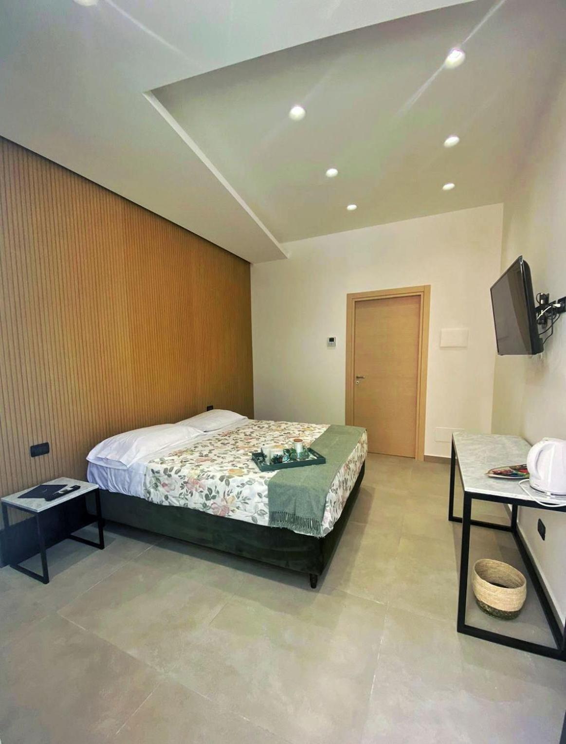 Hotel Portum Джардини Наксос Екстериор снимка